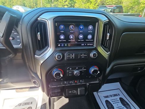 Used 2021 Chevrolet Silverado 2500 LT w/ Convenience Package AWD/4WD image 14