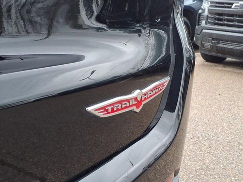 Used 2019 Jeep Compass Trailhawk w/ Leather Interior Group image 10