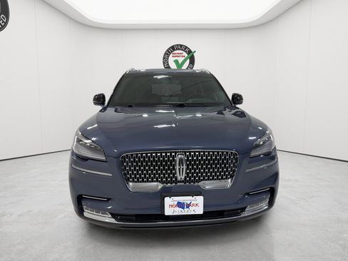 Used 2021 Lincoln Aviator Reserve w/ Equipment Group 201A RWD image 8