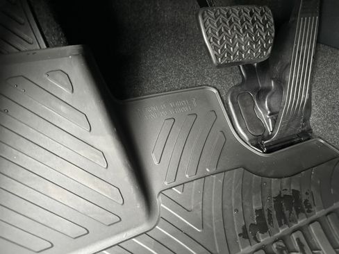 New 2026 Toyota Prius XSE Premium image 17