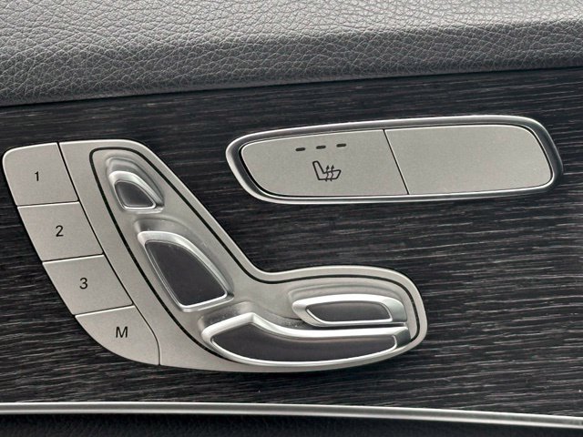 Used 2021 Mercedes-Benz C 300 4MATIC Sedan image 26