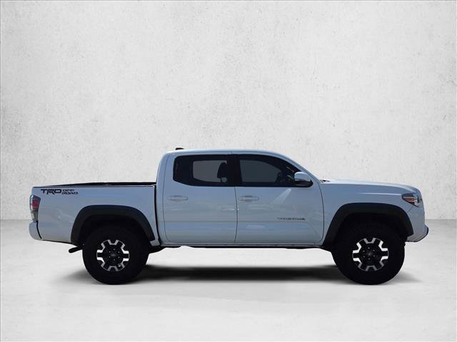 Used 2020 Toyota Tacoma TRD Off-Road w/ Technology Package RWD image 4