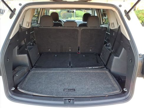 Used 2018 Volkswagen Atlas S image 9