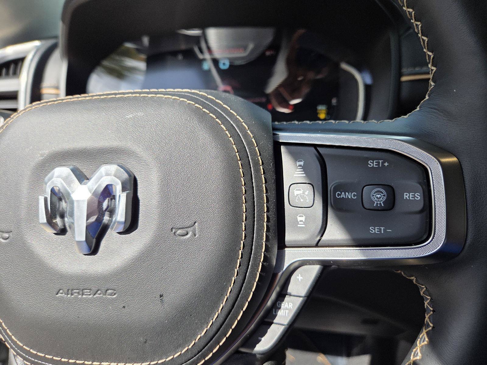 Used 2027 RAM 1500 Tungsten AWD/4WD image 12
