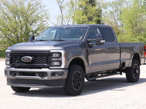 New 2026 Ford F350 Lariat w/ Black Appearance Package AWD/4WD image 4