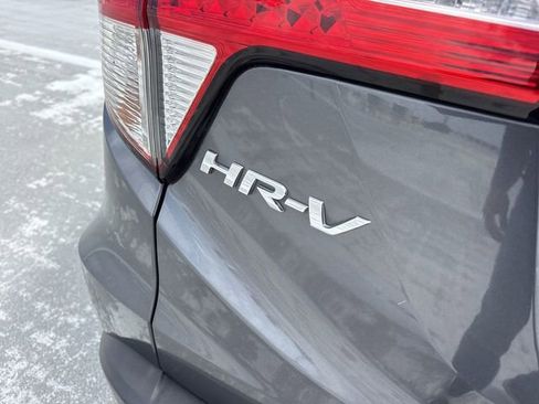 Used 2021 Honda HR-V EX image 25