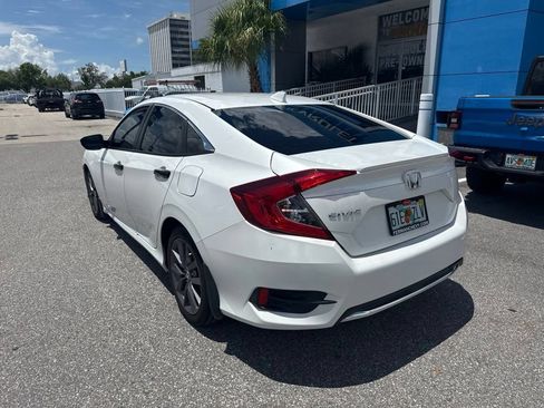 Used 2019 Honda Civic EX image 8