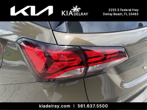 Used 2024 Chevrolet Equinox LT w/ LPO, Cargo Package FWD image 7