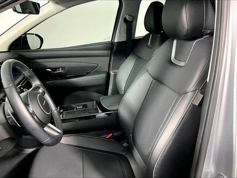 Used 2026 Hyundai Tucson Limited AWD/4WD image 13
