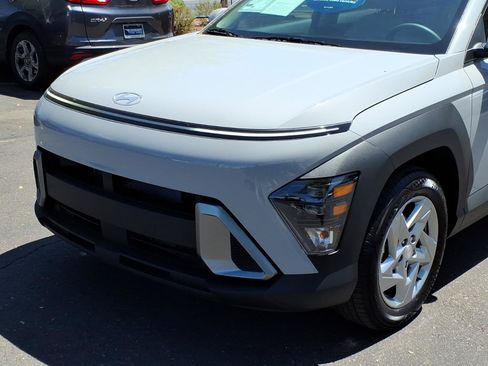 Used 2026 Hyundai Kona SE FWD image 8
