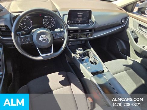 Used 2023 Nissan Rogue S image 8