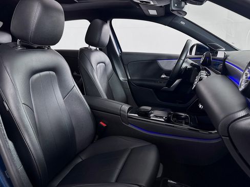 Certified 2021 Mercedes-Benz A 220 image 7