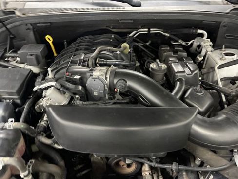 Used 2019 Dodge Durango GT image 34