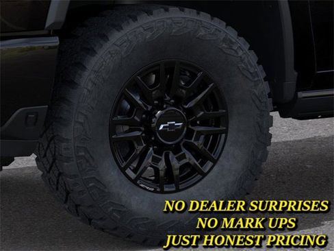 New 2026 Chevrolet Silverado 2500 ZR2 image 9