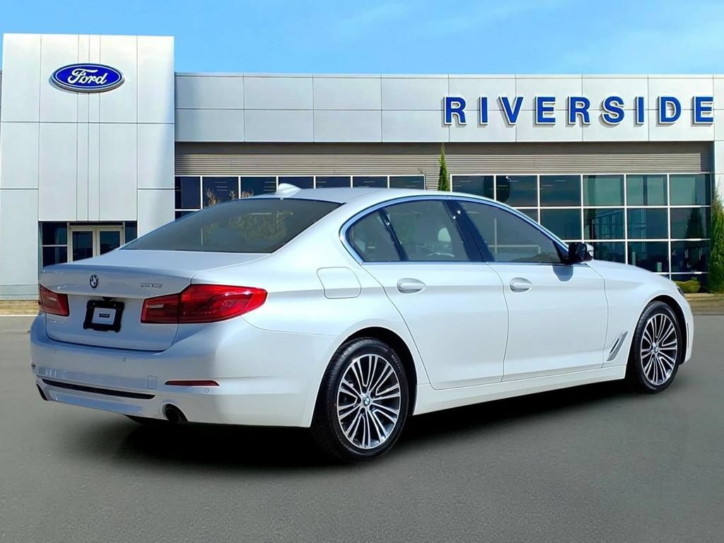 Used 2019 BMW 530i w/ Convenience Package RWD image 7