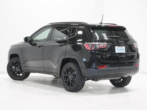 New 2026 Jeep Compass Latitude AWD/4WD image 14