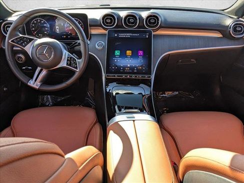 Used 2025 Mercedes-Benz C 300 Sedan image 20