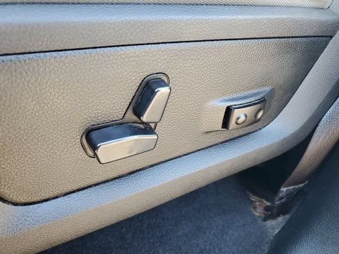 Used 2017 RAM 1500 Big Horn AWD/4WD image 13