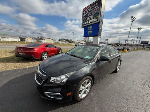 Used 2015 Chevrolet Cruze LT image 7