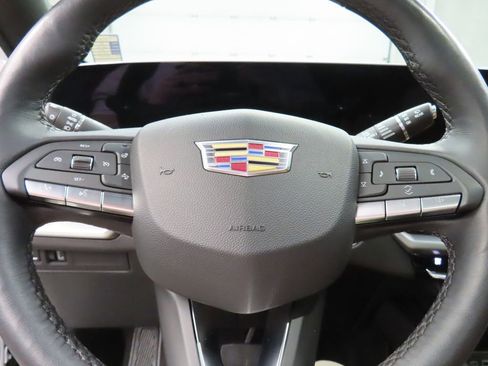 Used 2025 Cadillac XT4 Premium Luxury AWD/4WD image 48