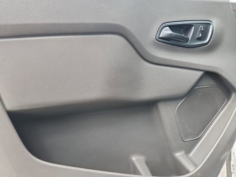 Used 2020 Ford Transit 350 XLT image 19