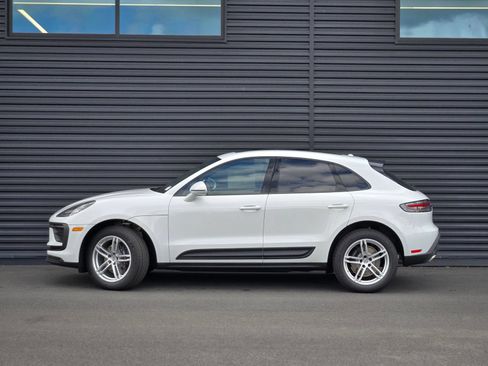 New 2026 Porsche Macan AWD/4WD image 2