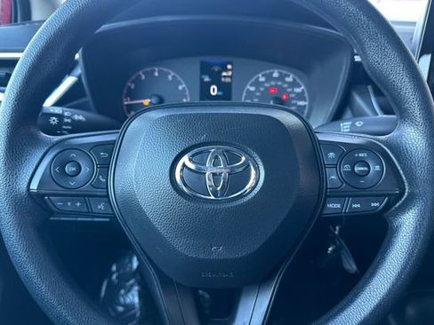 Used 2024 Toyota Corolla LE image 25