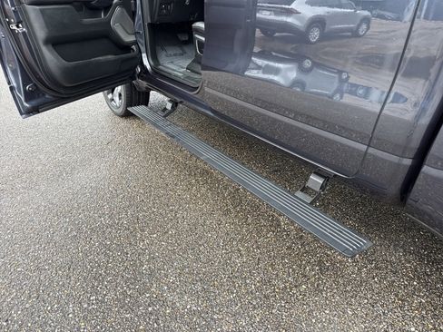 Used 2021 RAM 1500 Limited w/ Night Edition AWD/4WD image 11