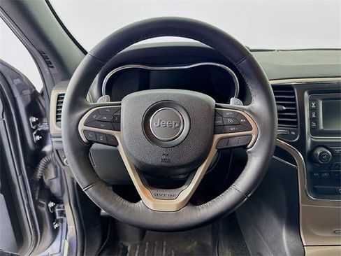 Used 2015 Jeep Grand Cherokee Limited image 12
