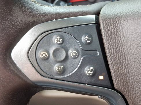 Used 2020 Chevrolet Tahoe LT image 38