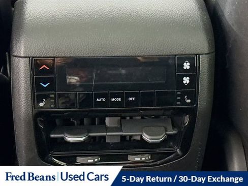 Used 2022 Jeep Grand Cherokee L Limited image 28