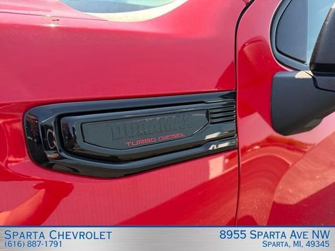 Used 2021 GMC Sierra 1500 AT4 w/ AT4 Premium Package AWD/4WD image 9
