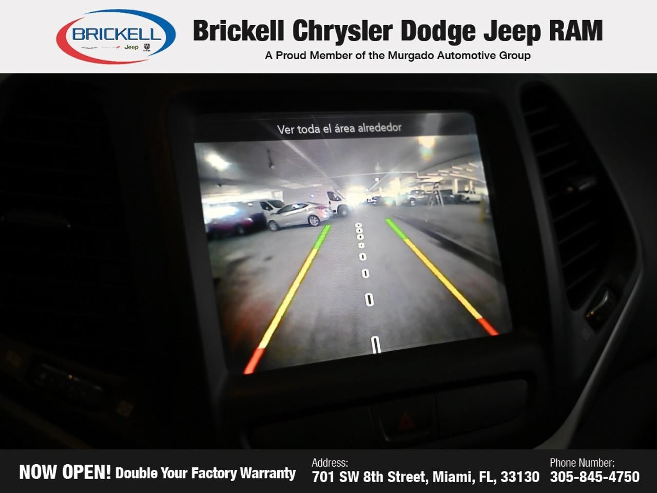 Used 2015 Jeep Cherokee Trailhawk w/ Comfort/Convenience Group AWD/4WD image 31