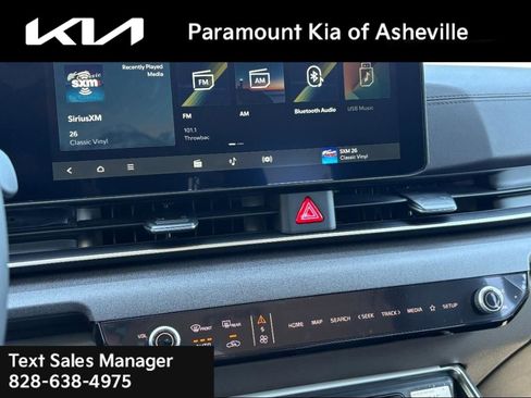 New 2026 Kia Carnival EX image 11