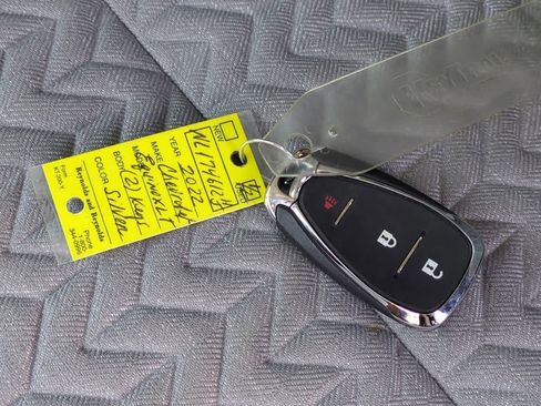 Used 2022 Chevrolet Equinox LT w/ LPO, Floor Liner Package image 32