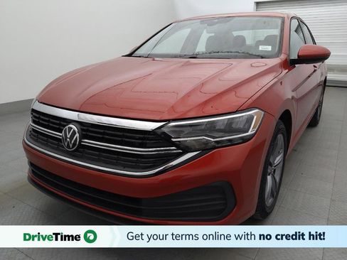 Used 2023 Volkswagen Jetta SE FWD image 1