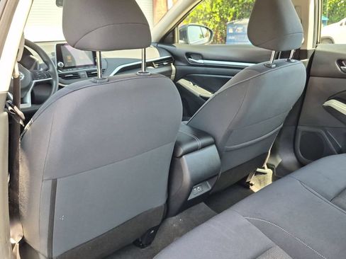 Certified 2022 Nissan Altima 2.5 SV FWD image 24