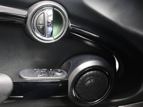 Used 2020 MINI Cooper S w/ Premium Package FWD image 39