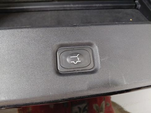 Certified 2025 Ford Expedition Active AWD/4WD image 46