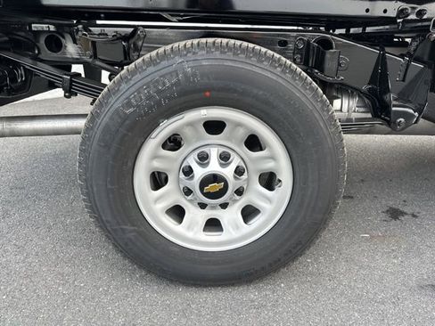 New 2025 Chevrolet Silverado 3500 W/T w/ WT Convenience Package image 9