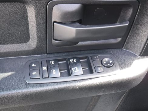 Used 2018 RAM 1500 Tradesman w/ Popular Equipment Group RWD image 18