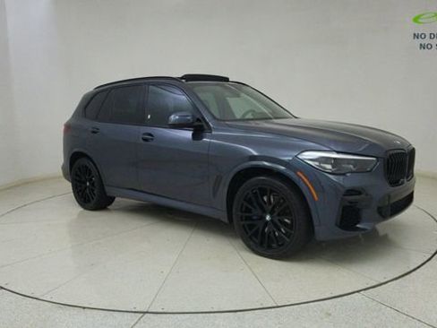 Used 2022 BMW X5 xDrive40i w/ M Sport Package AWD/4WD image 63