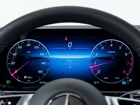 New 2026 Mercedes-Benz GLC 300 4MATIC image 18