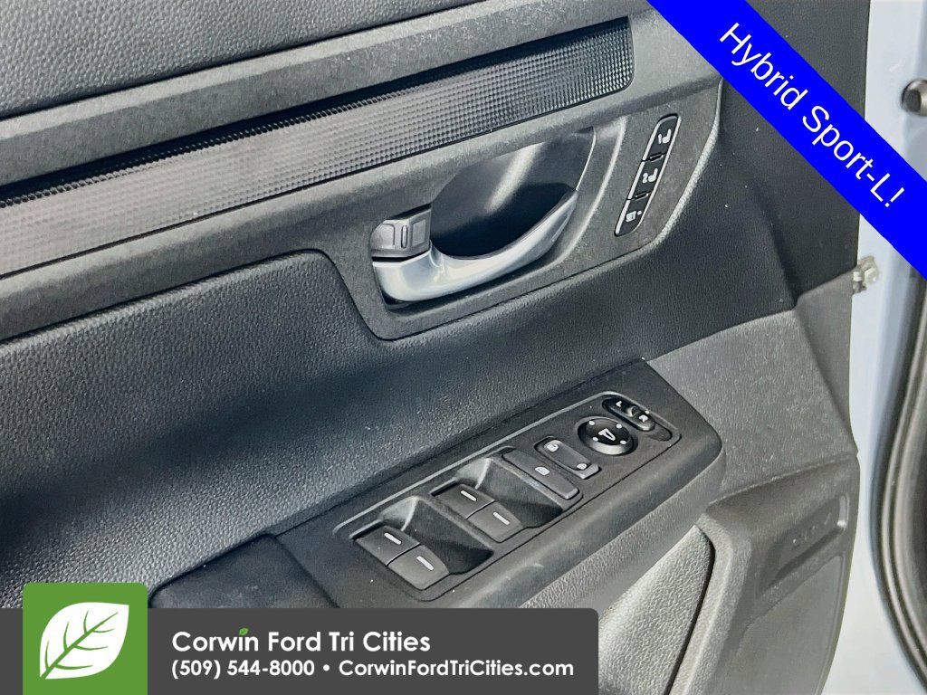 Used 2025 Honda CR-V Sport-L image 12