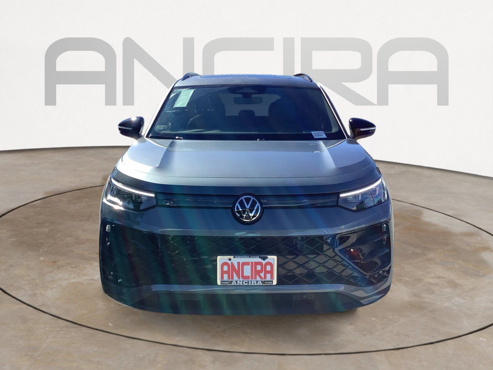 New 2026 Volkswagen Tiguan SE R-Line FWD image 3