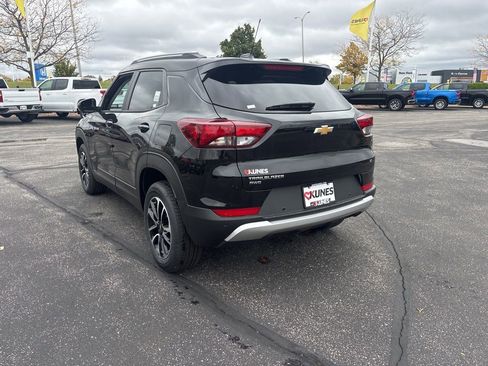 New 2026 Chevrolet TrailBlazer LT w/ LT Cold Weather Package image 5
