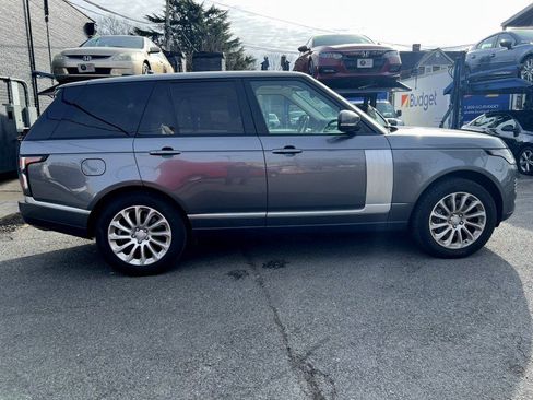 Used 2019 Land Rover Range Rover HSE image 6