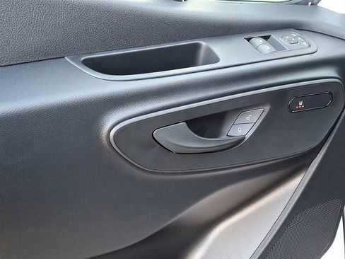 New 2025 Mercedes-Benz Sprinter 2500 image 9