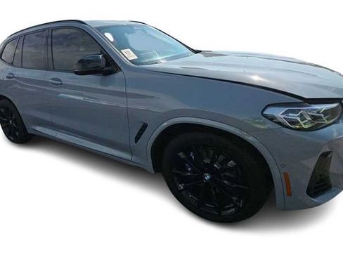 Used 2022 BMW X3 M40i AWD/4WD image 3