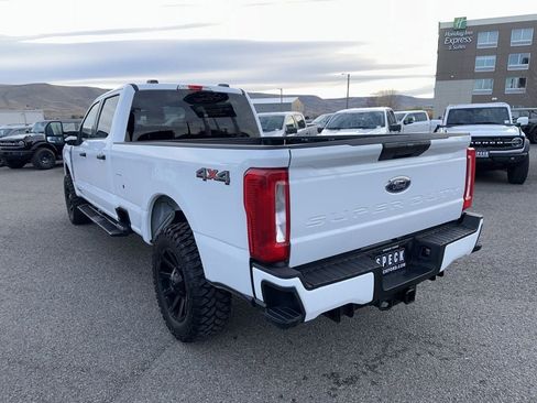 Used 2024 Ford F350 XLT image 5